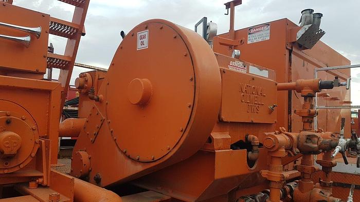 Used 2002 WELCAN 4 Axle Carrier Style Oilfield Pump / Kill Truck