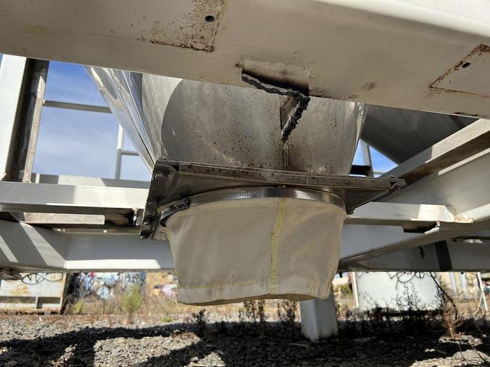 Used Hopper, 140 CF Total Capacity, S/St, (2) Hoppers #S744847