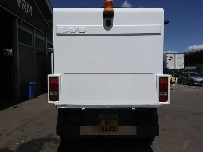 Gebruikt 2004 Ravo 560 STH