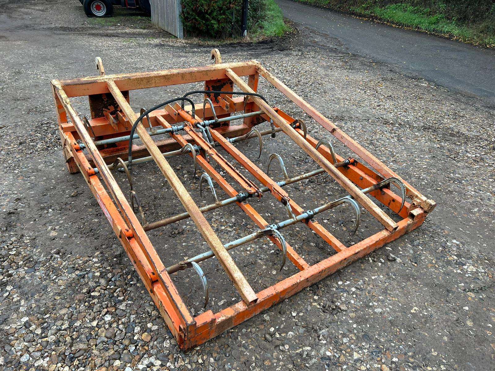 Used Ritchie Flat 8 Bale Grab