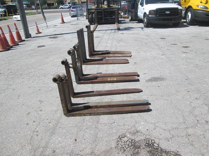 Used Forklifts forks