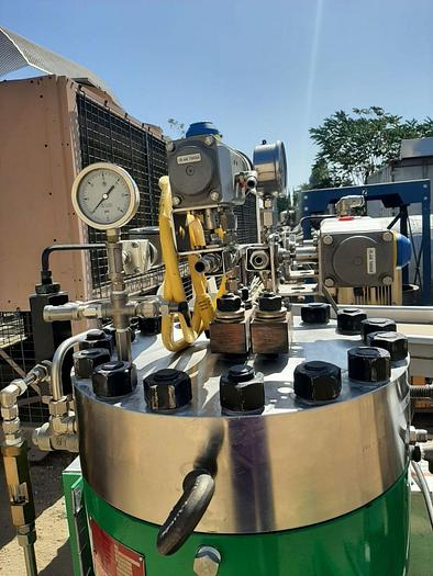 Used Compressor, Gas, 10 HP, Diaphragm, Apeks, 2000 PSI #A744769