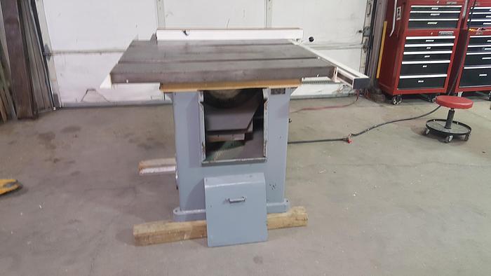 Used Tannewitz Model U Table Saw