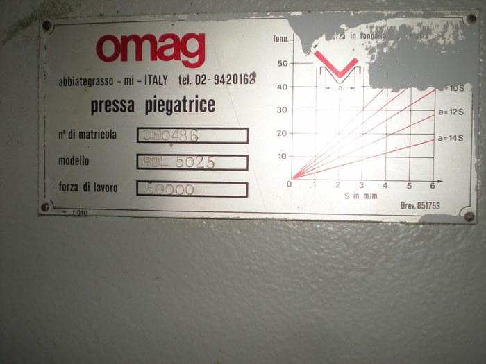 Usato PIEGATRICE OMAG IDRAULICA 3000 X 100t