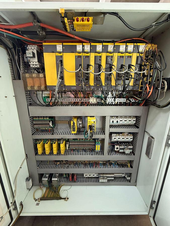 Usato 2004 TORNIO CNC BIGLIA B 470 YSM