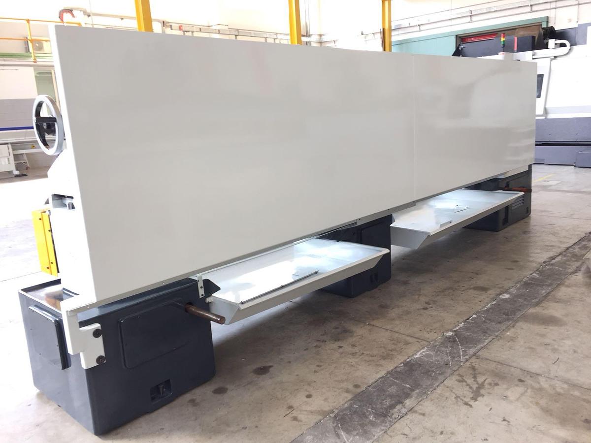 Ricondizionato TORNIO PARALLELO OMG ZANOLETTI 300 X 3000