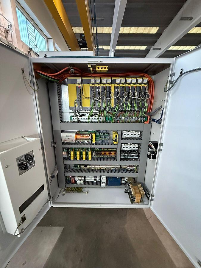 Ricondizionato ANNO 2012 TORNIO CNC BIGLIA B 465 Y2