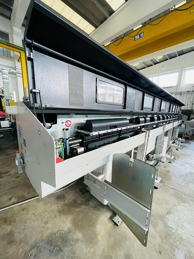 Usato CARICATORE DI BARRE TOP AUTOMAZIONI X-FILES XFS 670 ANNO 2016