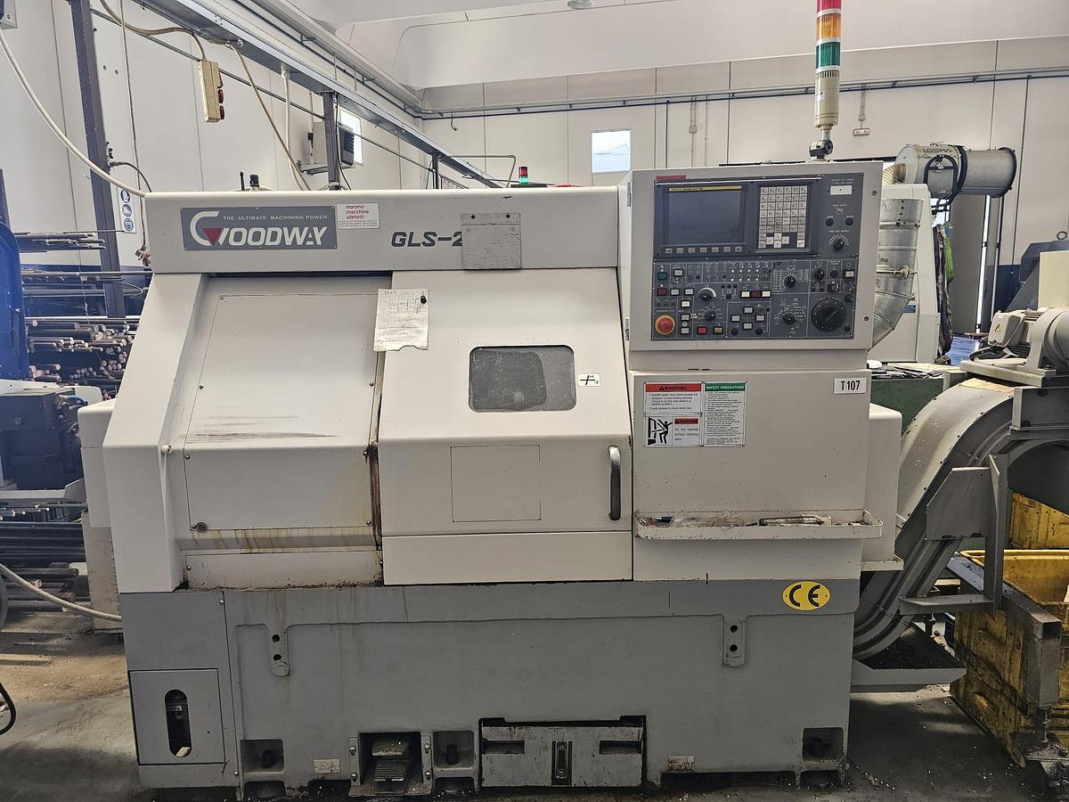 Usato 2004 TORNIO CNC GOODWAY GLS-200