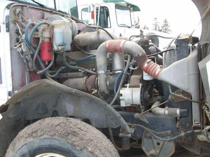 Used INTERNATIONAL 9400 6X4