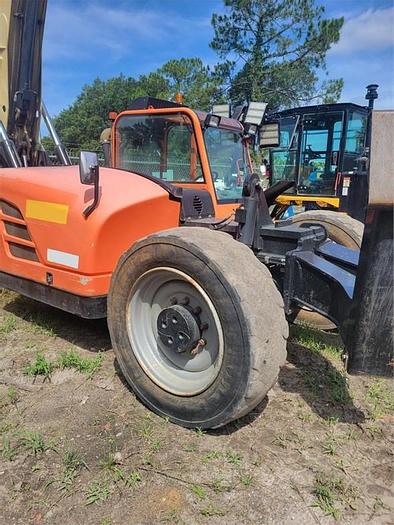 Used 2015 JLG G10-55A