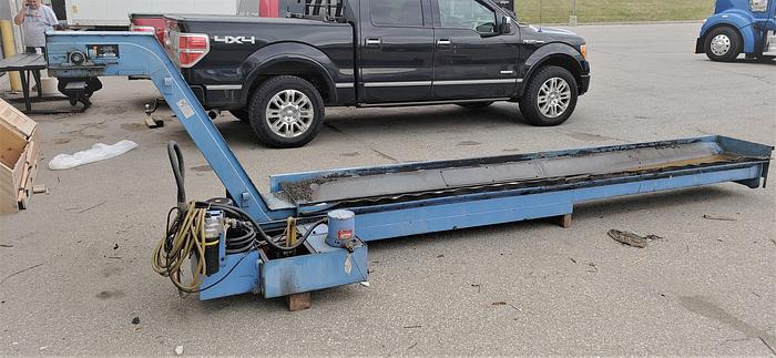 Used 2000 Mazak VTC200C