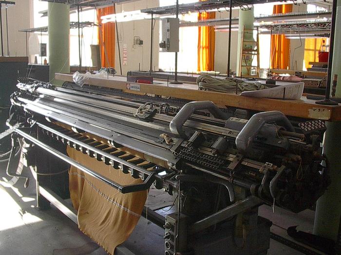 Gebraucht UNIVERSAL MC2 E05/205
