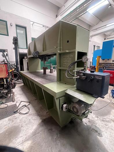 Usato PRESSA A PONTE 250 TON
