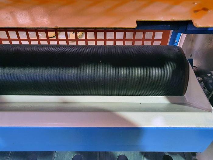 Used 2005 FIN s.r.l. Italy Glue spreader with 2 rollers Mod. SC2R-1500