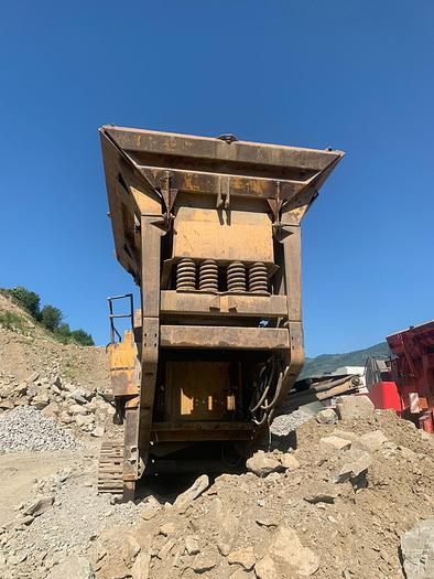 Used 2007 Extec C12+ tracked jaw crusher