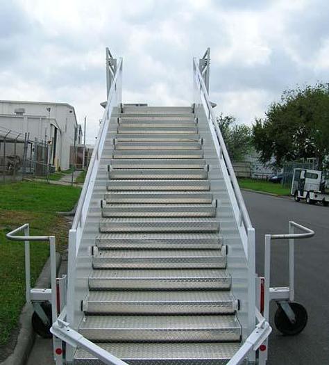 Used Phoenix Metal Products - Wide body aircraft passenger stairs
Model: PNX-PPS96/150