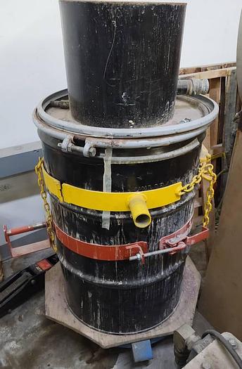 Used 2001 FLOW WATER 2'x4' CNC Waterjet Cutting System and 30HP Baldor Pump