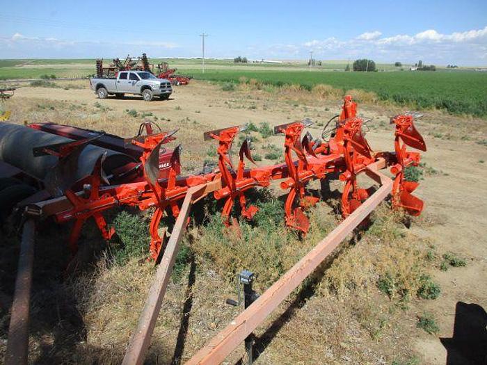 Used Kuhn Multi-Master 183 Plow - 6 Bottom