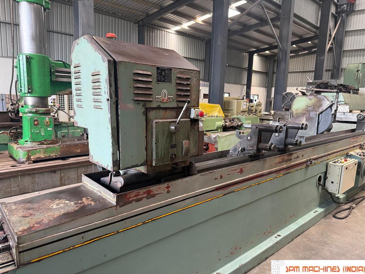 Used Zooca RU5000 x 6 Cylindrical Grinder, Diameter : 600mm x 5000mm Between Center With Lots of Steady Rest