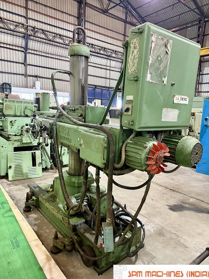 Used Torino Universal Radial Drill Machine