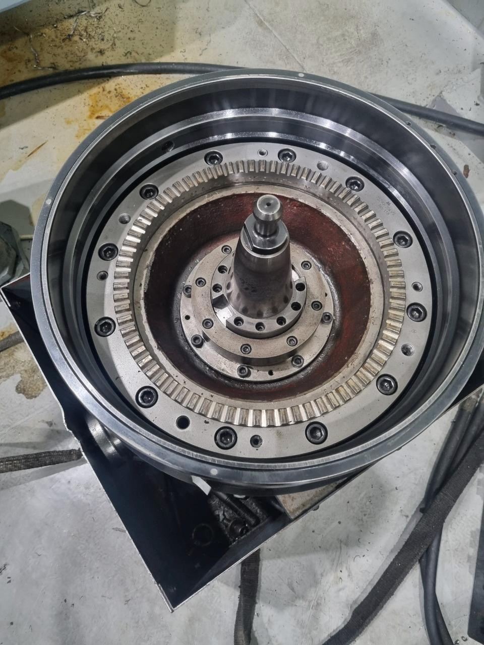 Used Awea LP4025 Double Column Table : 4000 x 2400mm, Between Column 2700mm, Fanuc 18iMB, Milling Head, Year : 2007