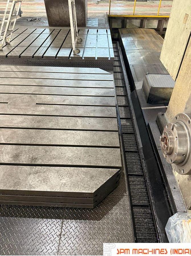 Used TOSHIBA Shibaura BF130A CNC Floor Boring Machine Spindle : 130mm, Cross : 6500mm, Height : 2500mm, Rotary Table : 2500 x 2500mm, Milling Head