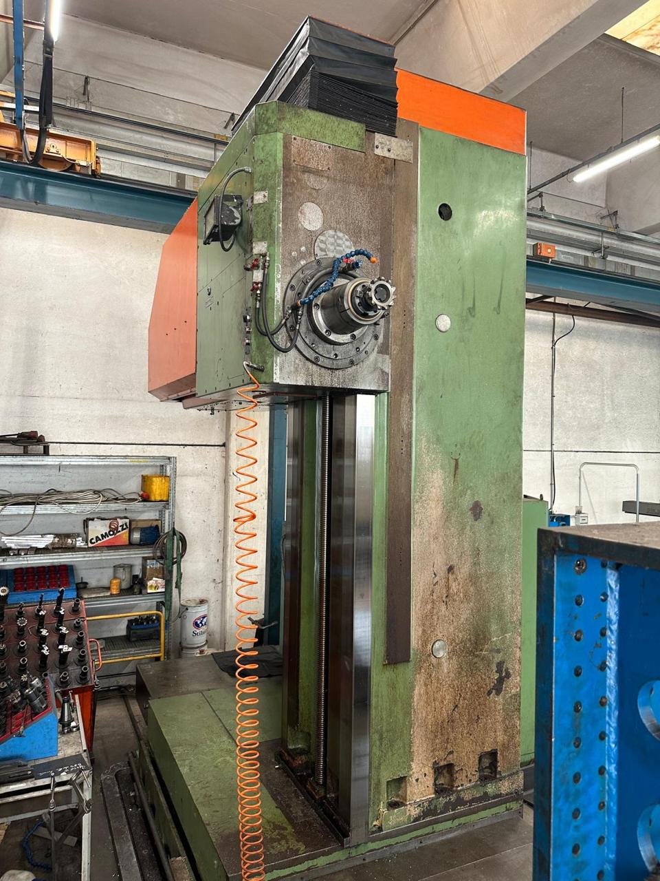 Used TOS WHN13.8A CNC H Boring Machine, Spindle : 130mm, Cross : 3500mm, Height : 2000mm (Original) Year : 2000