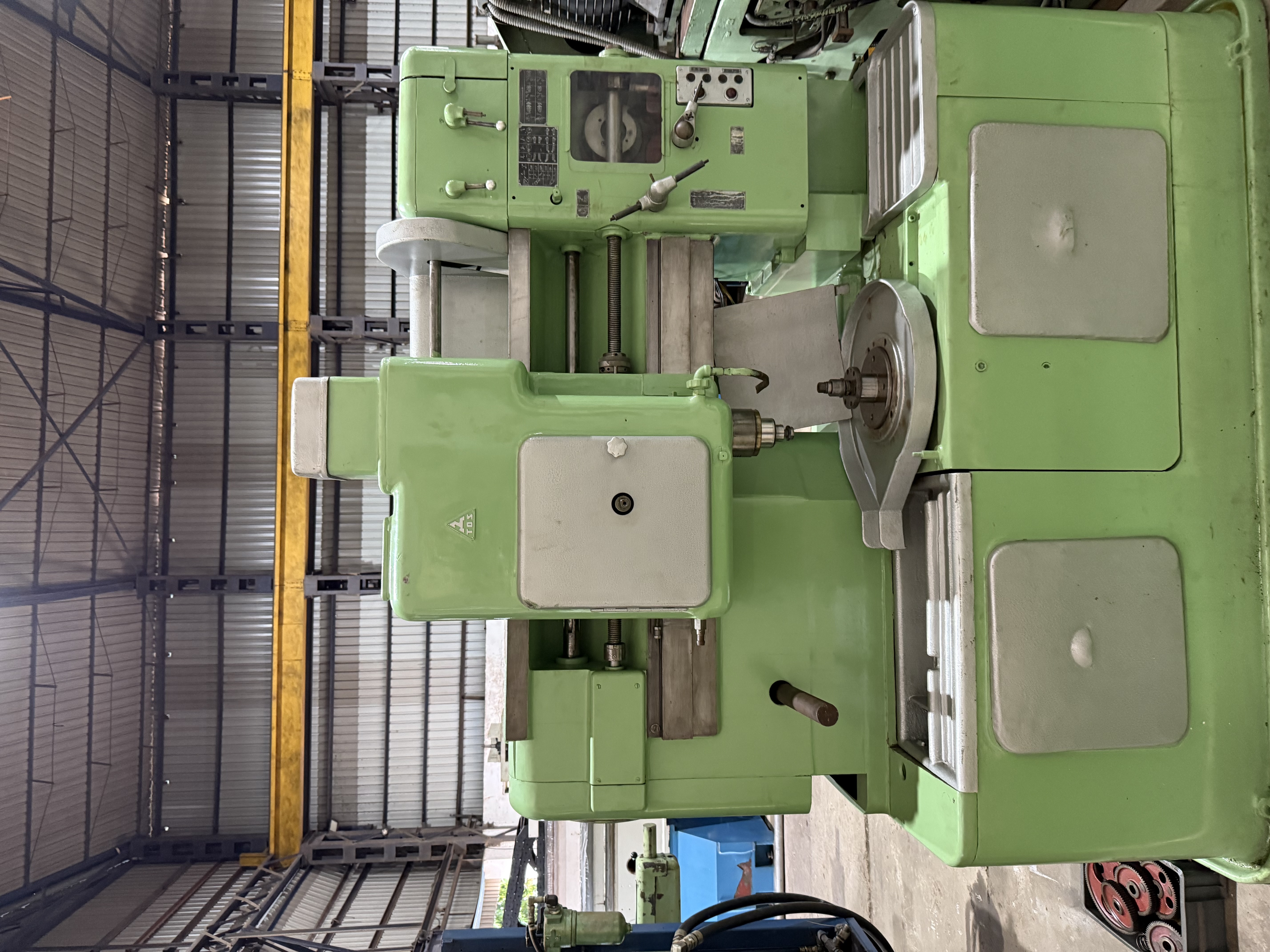 Used TOS OH6 Gear Shaper Diameter : 500mm x 6 Module With Extra Height