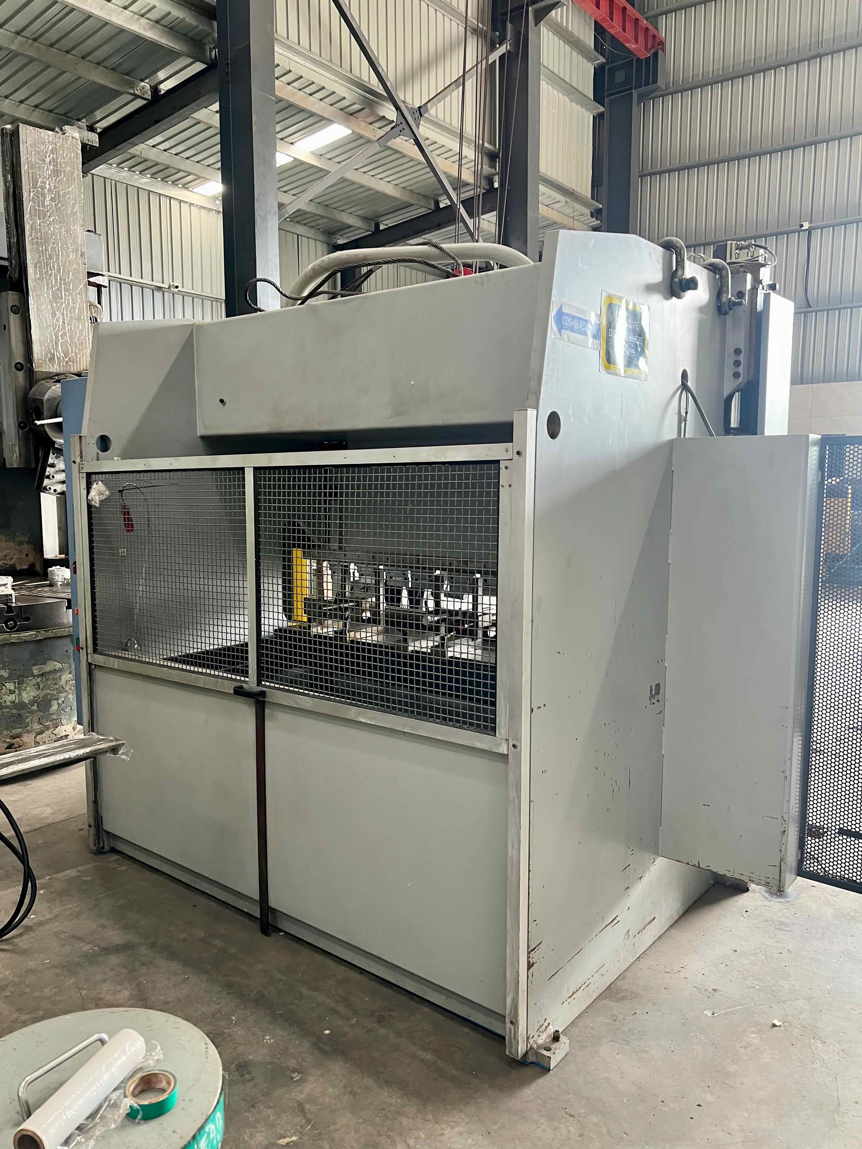 Used Safan CNCL CNC Press Brake : 80 Ton x 2550mm