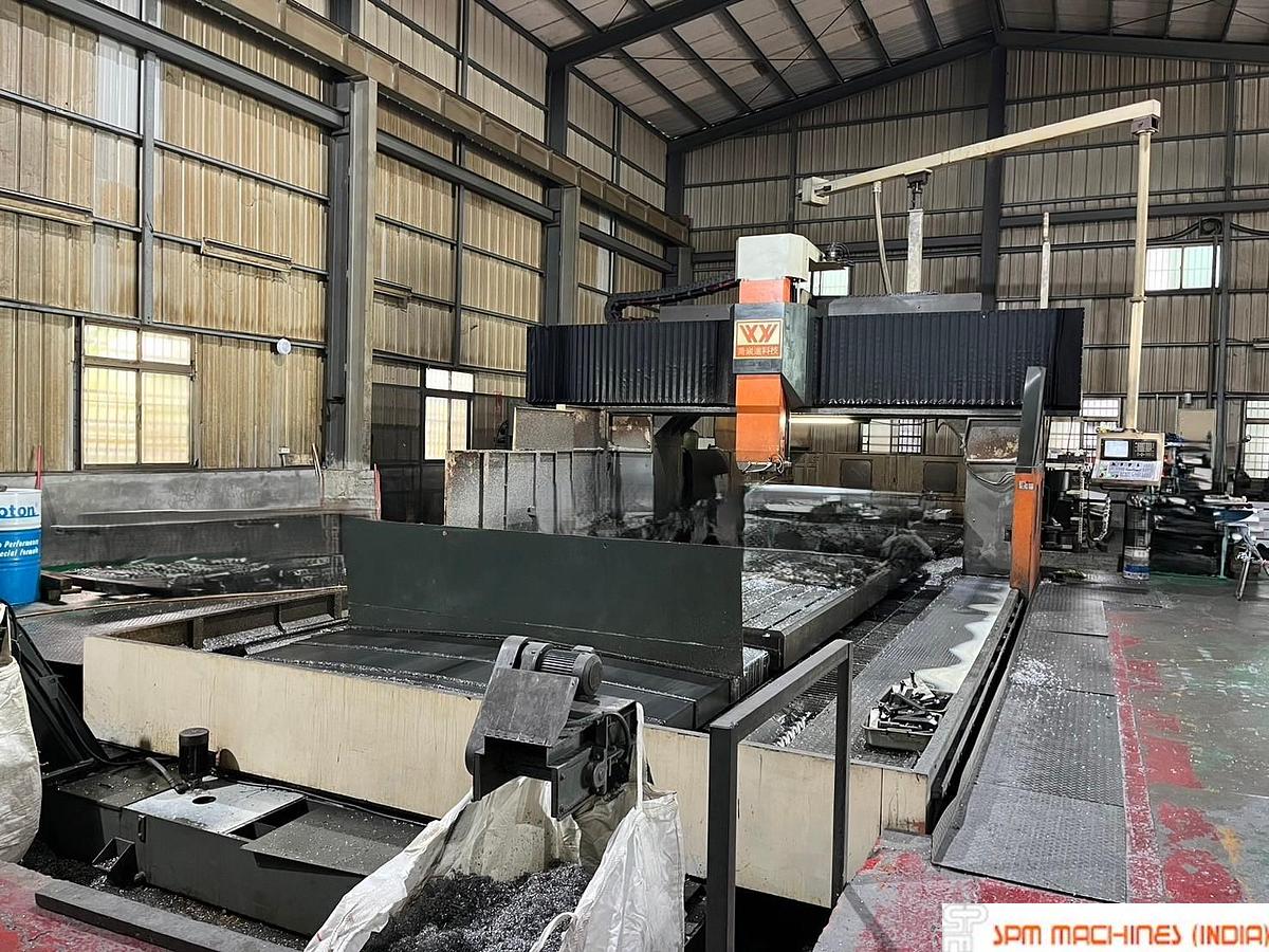 Used VTEC VH6747AH Double Column VMC Machine, Travel : 6700 x 4700mm, Between Column 4000mm, Fanuc 18iMB, Year: 2011