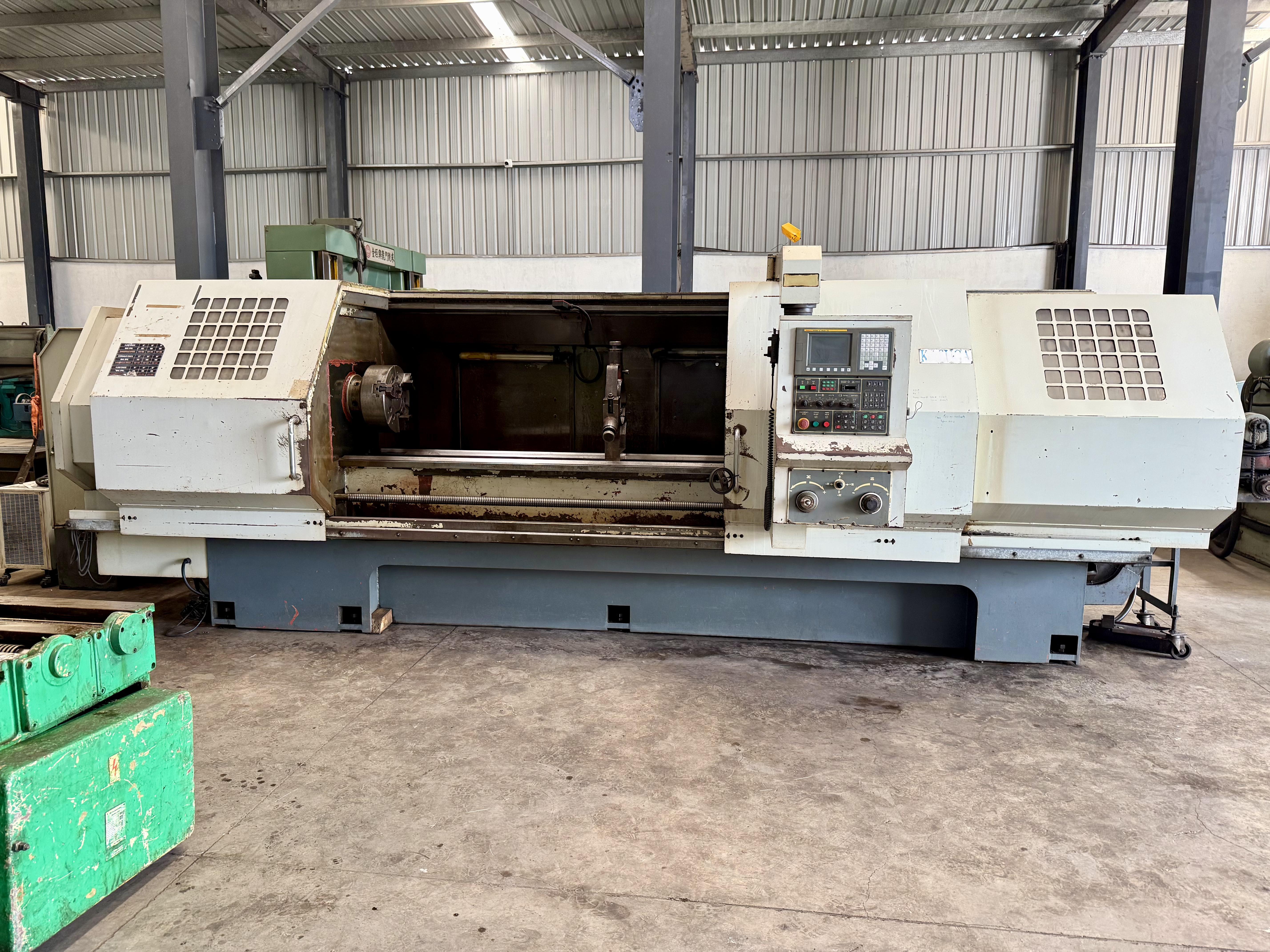 Used Kasuga DY630Cx 3000 CNC Turning Chuck : 380mm x 3000mm With Fanuc OITC, Year : 2011