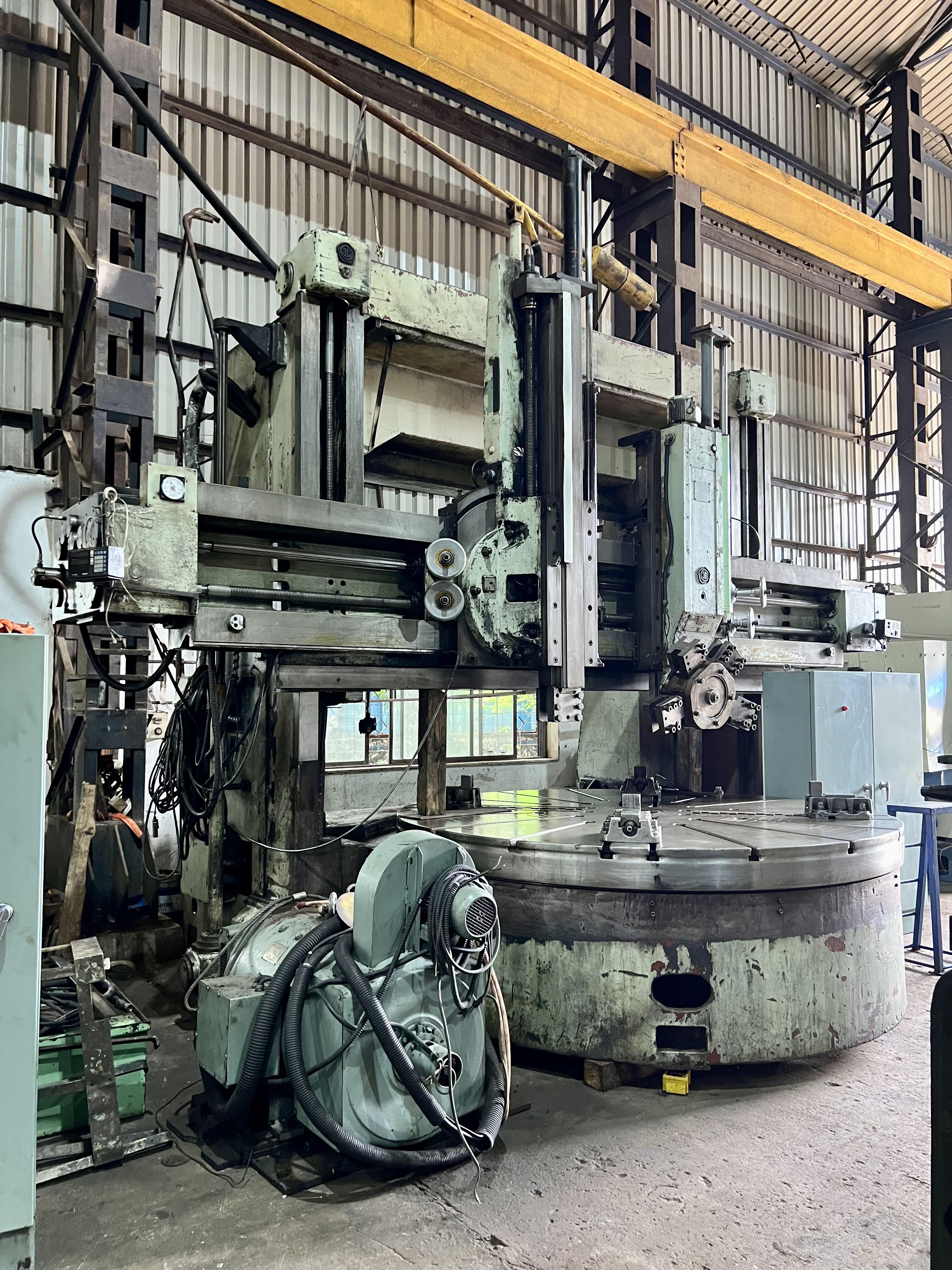 Used Stanko - Russian 1L532 Double Column VTL Chuck : 2800mm, Swing : 3200mm, Height : 1650mm