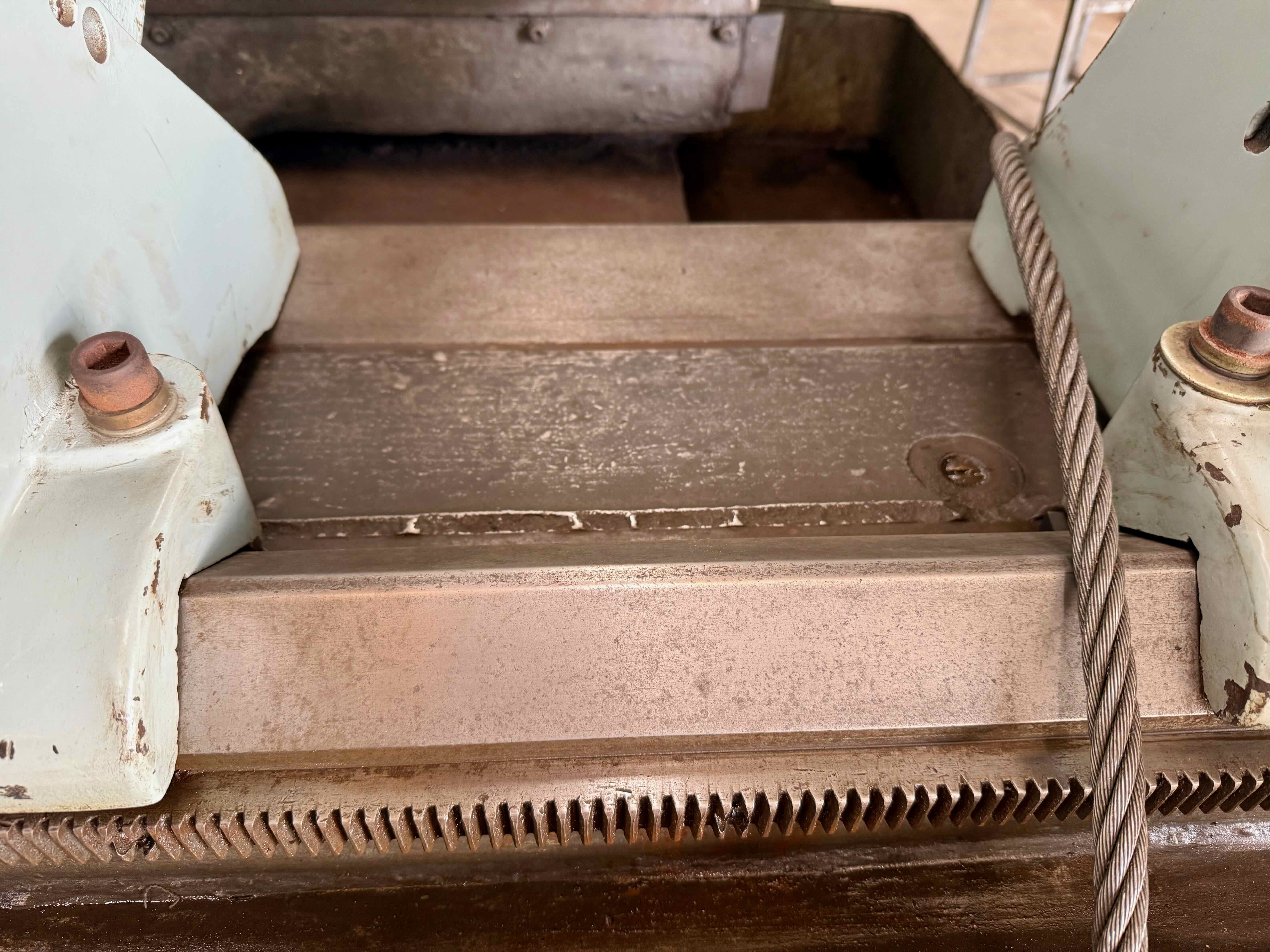 Used Churchil Cylindrical Grinder Diameter :700 x 2500mm Length