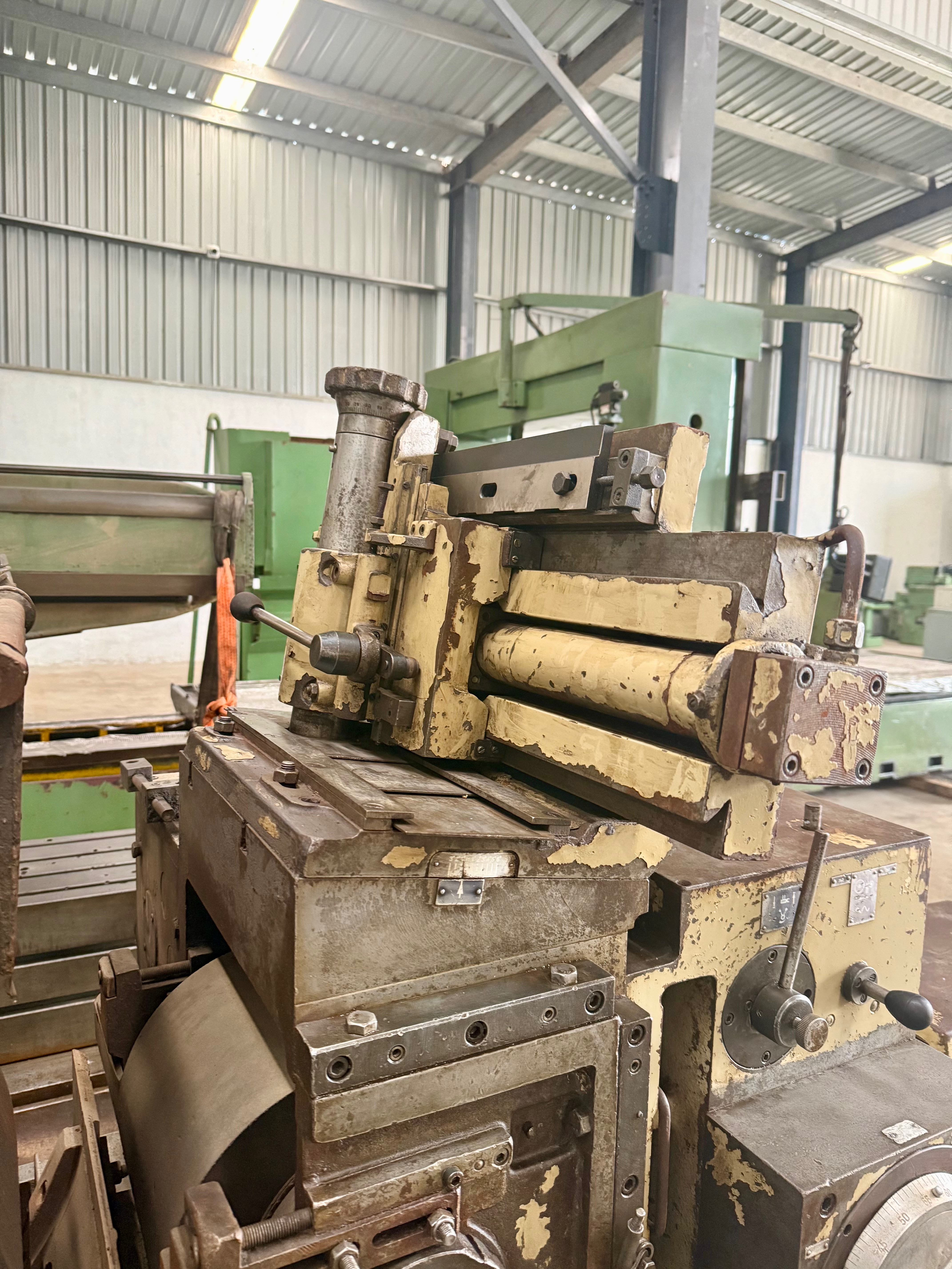 Used WMW SASL 125/1A Centerless Grinder Wheel Diameter : 500mm Wheel Width : 250mm