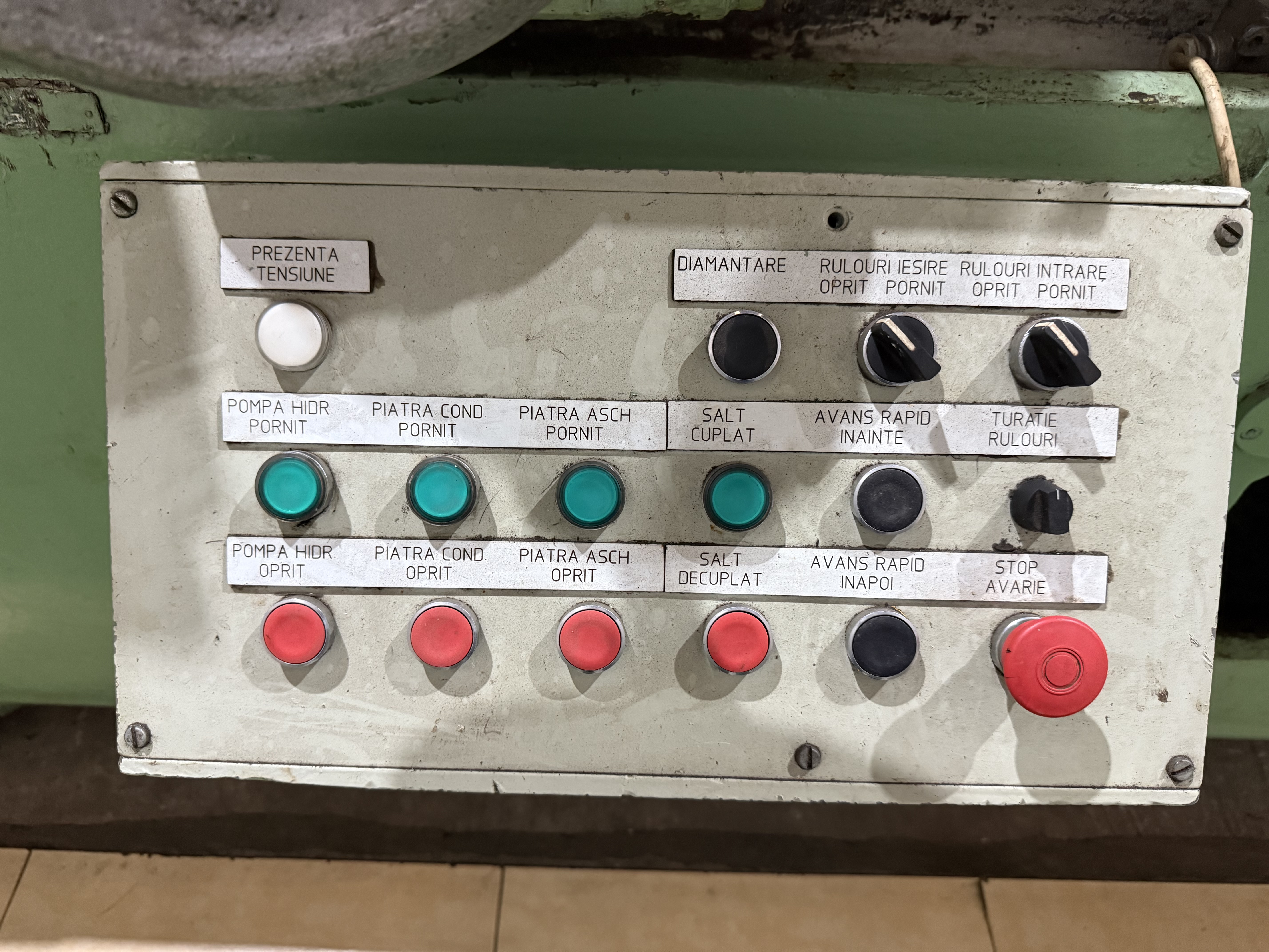 Used WMW SASL 200 x 500 Centerless Grinder Wheel Diameter : 500mm Wheel Width : 500mm