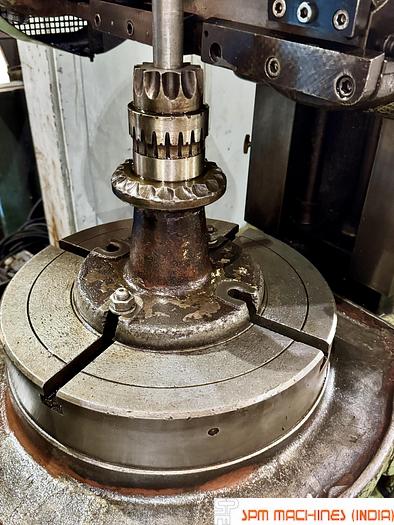 Used TOS FO6 Gear Hobbing Machine - Diameter : 600mm Module : 6