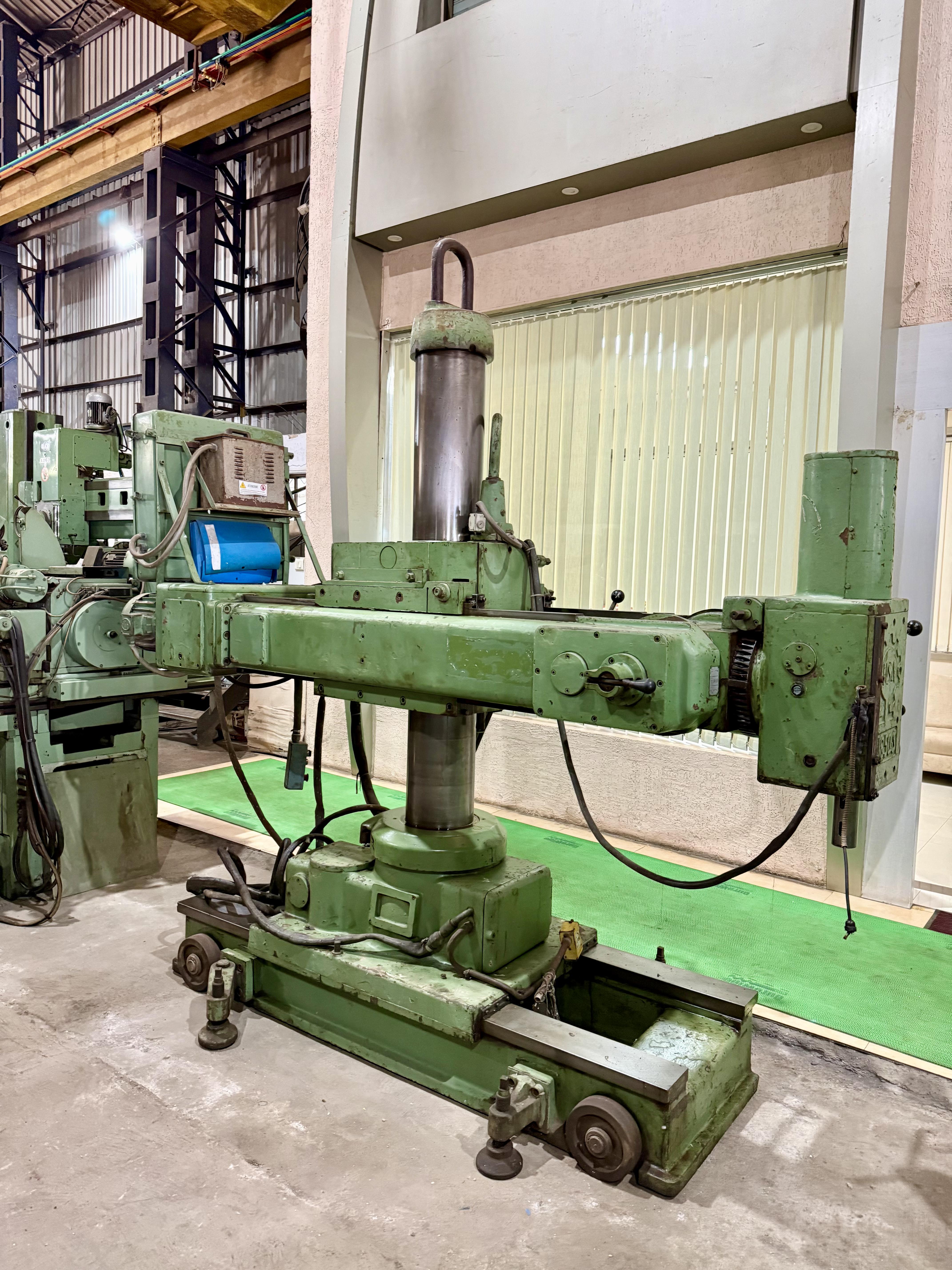Used Torino Universal Radial Drill Machine