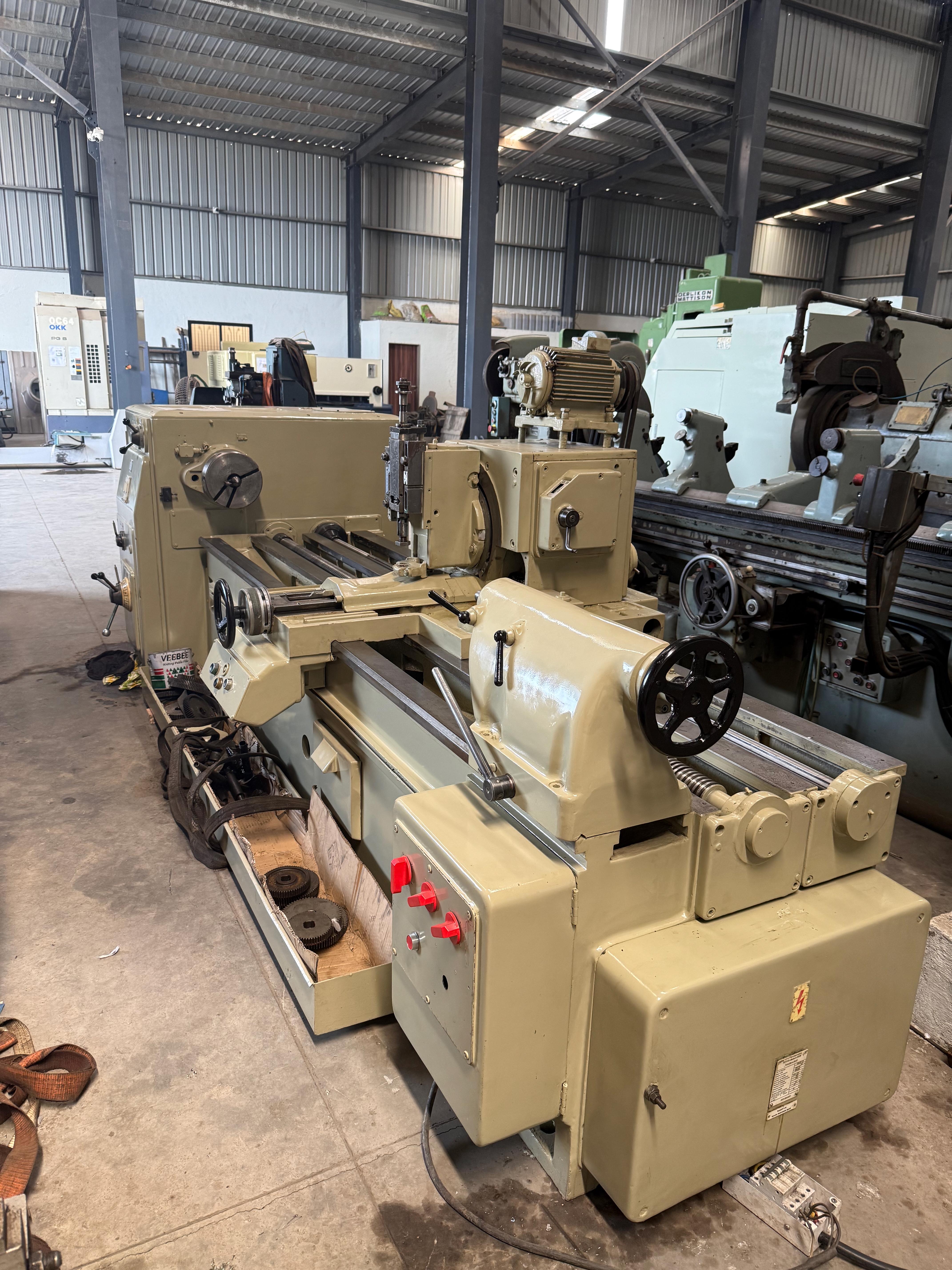 Used WMW Heckert Thread Milling Machine 2000mm With Milling Head and Change Gears