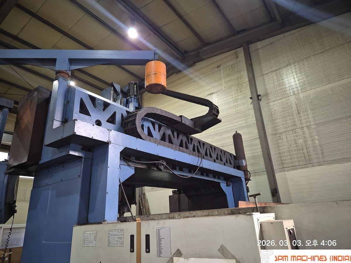 Used Sigma SDV 5229 H Double Column VMC, 5000 x 3000mm, LM Guideways, Milling Head, ATC, Year : 2007