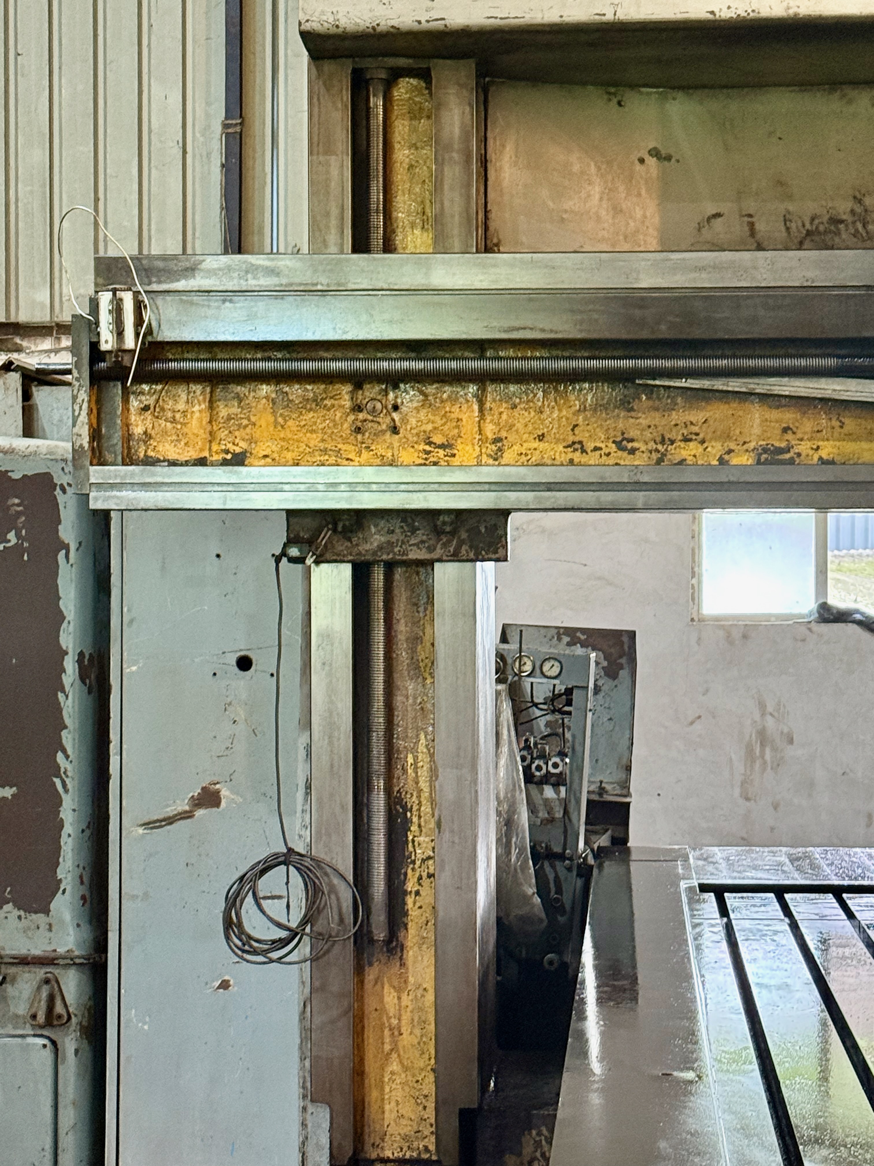 Used Taiwan Plano Miller 6m x 1.35m Table, 2m  Between Column