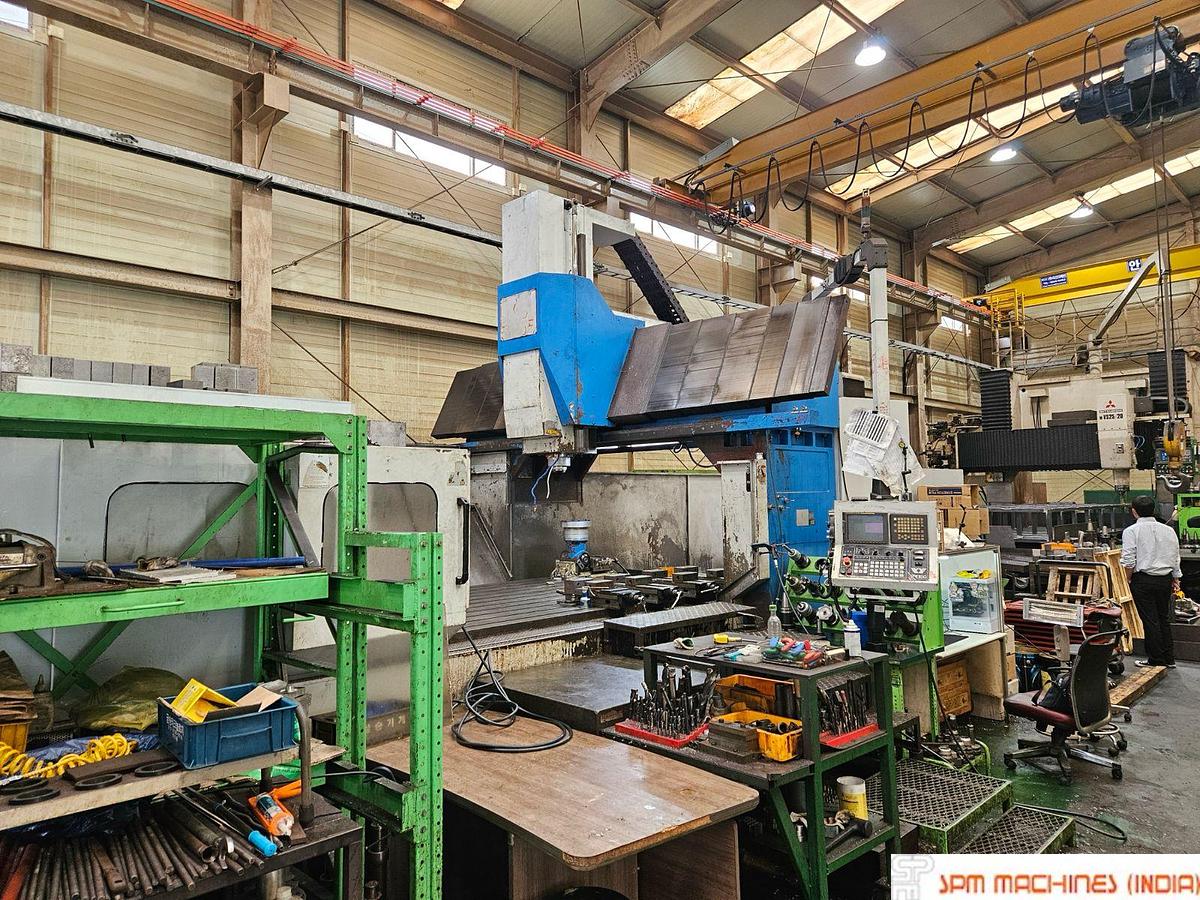 Used Vtec VF4026 Double Column VMC 4m x 2.7m, With Milling Head, ATC, Fanuc 18iMB 