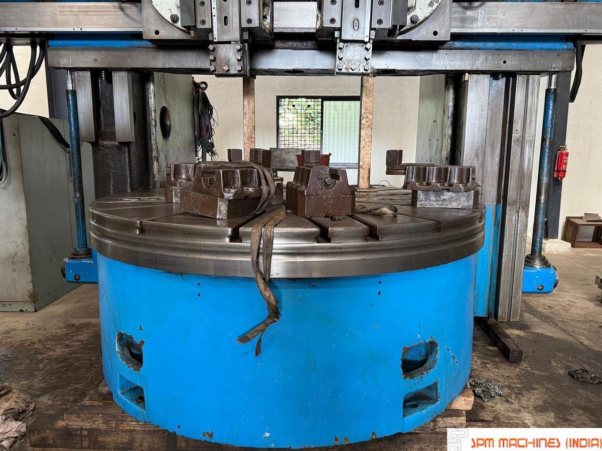 Used Stanko - Russian 1525 Double Column VTL Chuck : 2250mm Swing : 2500mm, Height : 1600mm
