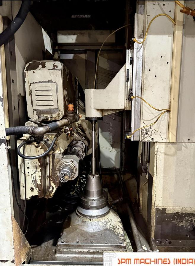Used Gleason Pfauter PE200 CNC Gear Hobbing, 6 Axis, Diameter:200mm Year : 1995, Fanuc 15M Controller