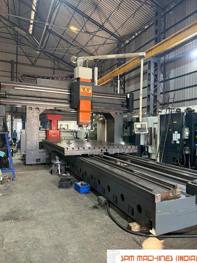 Used VTEC VH6747AH Double Column VMC Machine, Travel : 6700 x 4700mm, Between Column 4000mm, Fanuc 18iMB, Year: 2011, With Auto Indexing Head