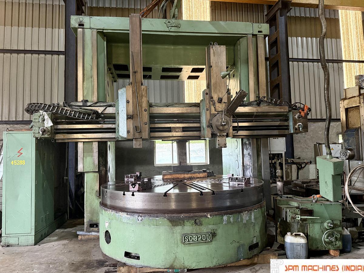 Used Titan SC3200 Double Column VTL - Chuck : 3000mm Swing : 3300mm Height : 2300mm