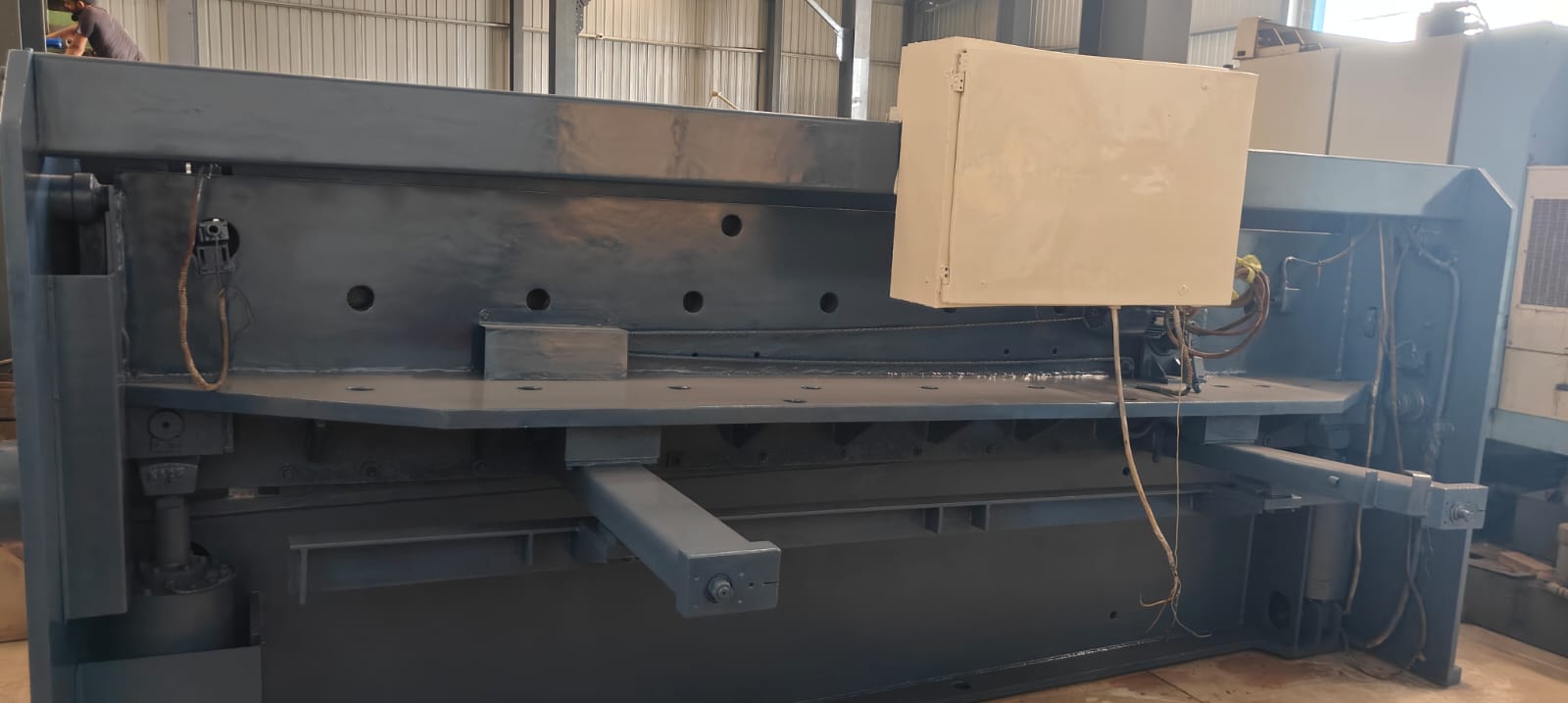 Used Jelsingrad MG 3100/6.35 Hydraulic Shearing Machine