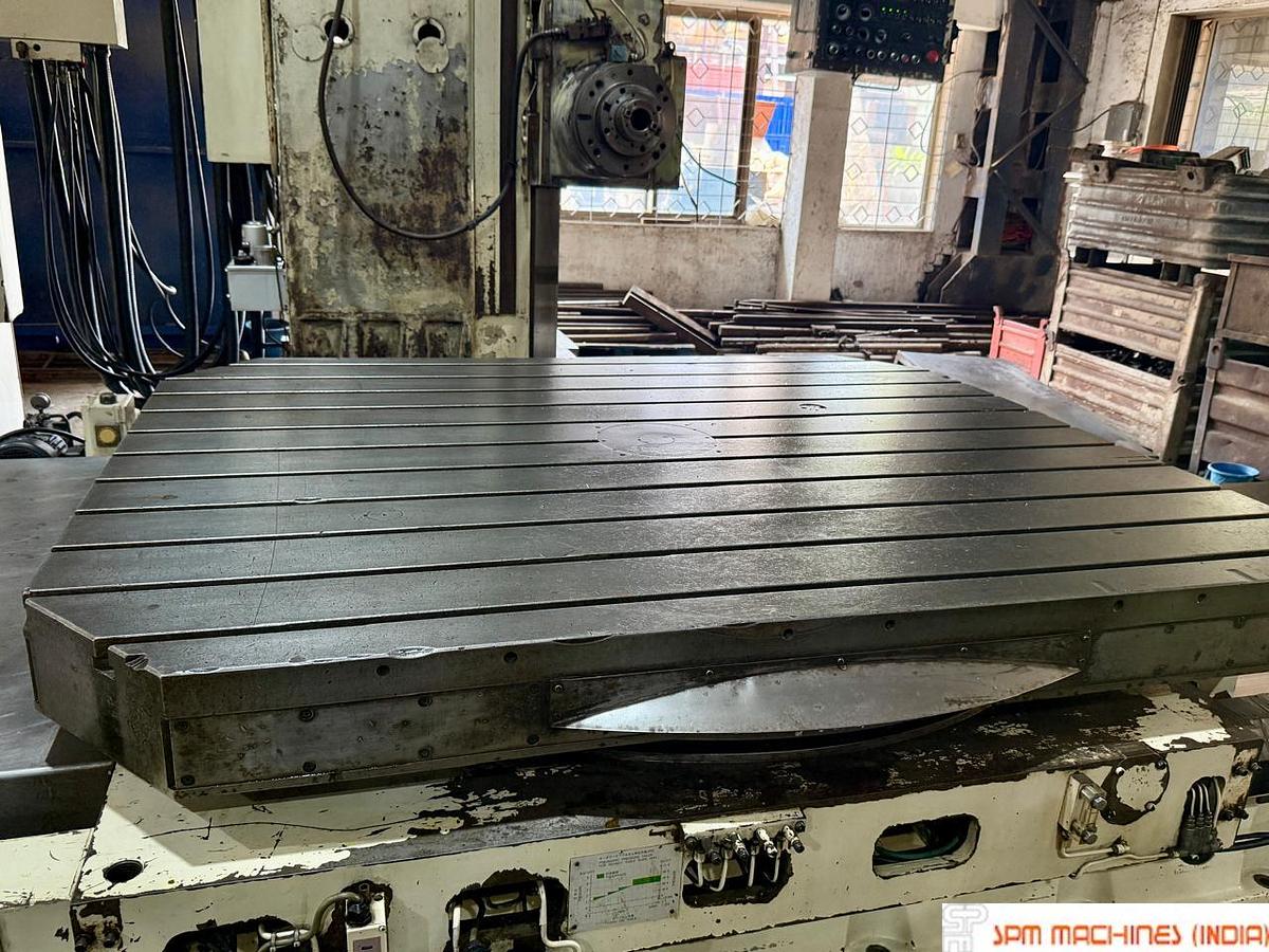 Used TOSHIBA BP 130 Original 5 Axis CNC Boring Spindle : 130mm, Cross : 3000mm,Height : 2000mm, Table : 2200 x 1800mm, Fanuc OM Controller