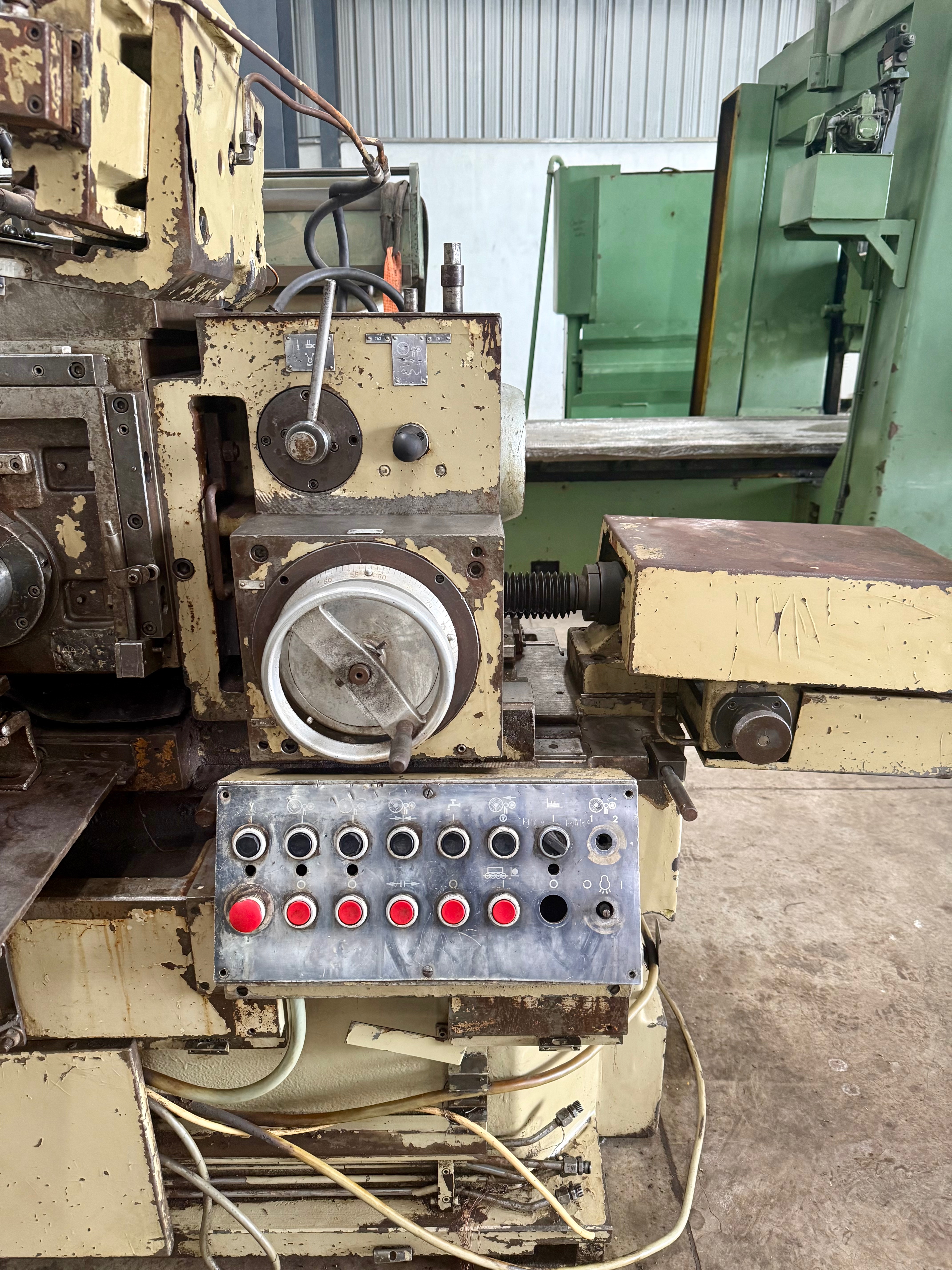 Used WMW SASL 125/1A Centerless Grinder Wheel Diameter : 500mm Wheel Width : 250mm