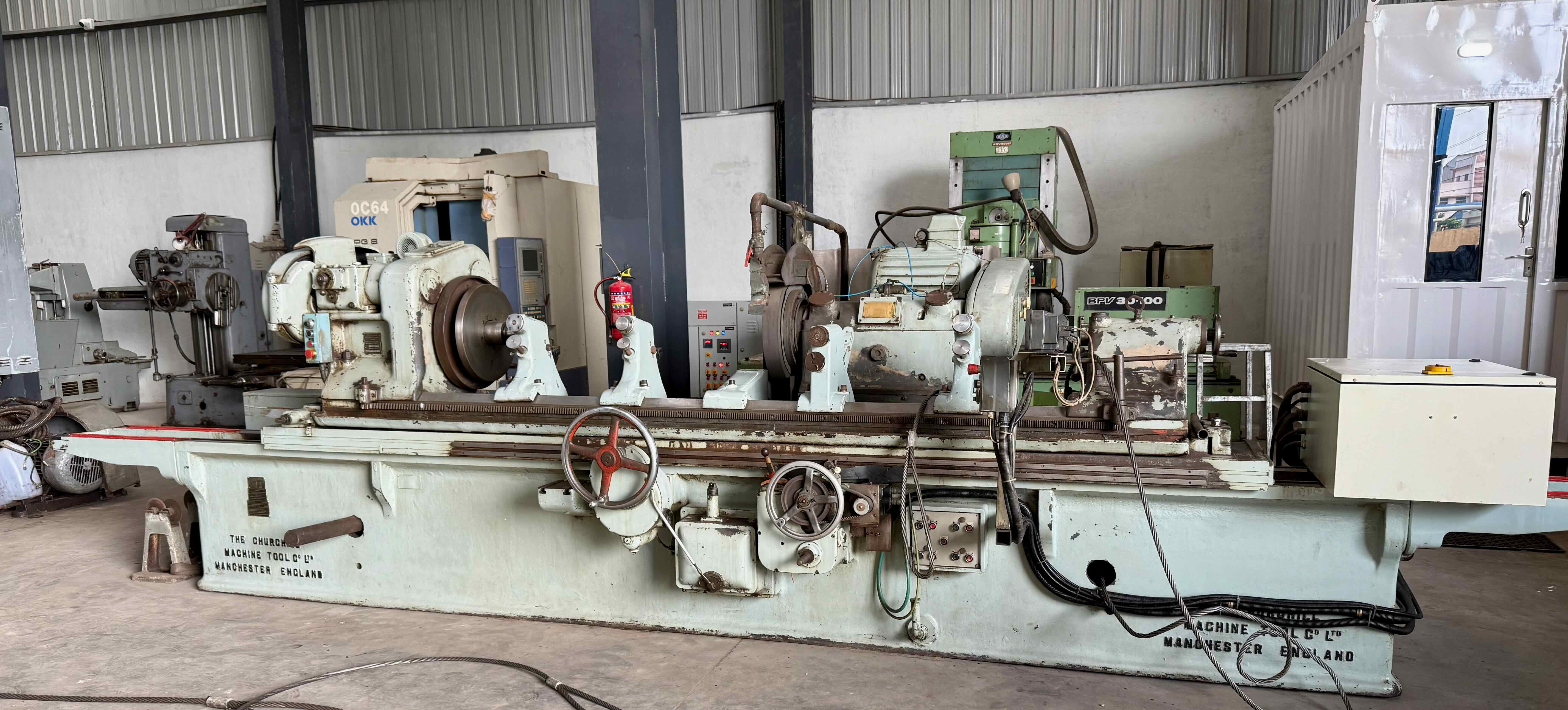 Used Churchil Cylindrical Grinder Diameter :700 x 2500mm Length